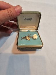 Van Dell Vintage Gold Filled White Rose Brooch In Box