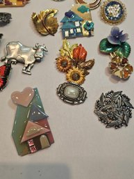 Vintage Signed Brooches Lot