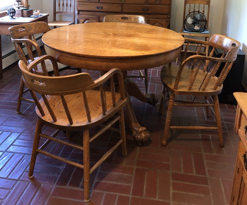 Beautiful Antique Oak Pedestal Table W/ 4 Bent Bros. Oak Chairs