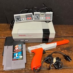 Nintendo Entertainment System Video Game Console W/ Game, Nintendo Zapper, & 2 Controllers