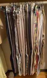 Lot Of 25 Pairs Of Women's Pants