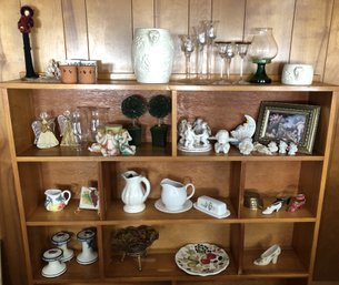 Contents Of Shelves - Sunroom