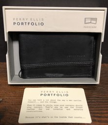 Perry Ellis Leather Pass Case/ Wallet - New