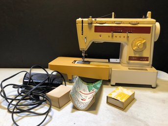Singer Stylist 833 Sewing Machine