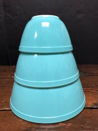 3pc Turquoise Pyrex Mixing Bowls