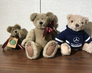 3 Stuffed Bears