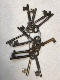 Lot Antique Skeleton Keys