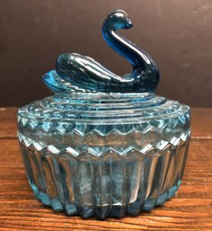 Jeannette Glass Aqua Covered Swan Powder/ Trinket Dish