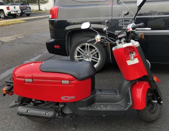 2008 Yamaha C3 XF50X - Gas Scooter/motorcycle