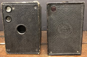 2 Vintage Cameras - Brownie