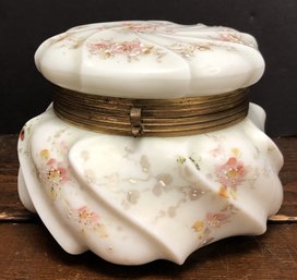 Large Wavecrest Dresser Box