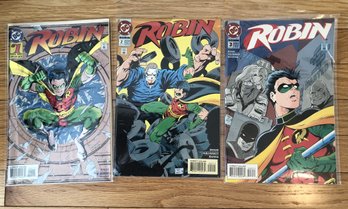 3 Comics - Robin #1-3