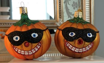 #7 - Old World Christmas Ornaments - 2pc Pumpkins W/ Masks
