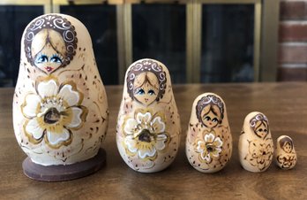 Vintage Painted Wood Russian Nesting Dolls