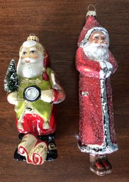 T35 - #4 - 2pc Christmas Ornaments - Santa