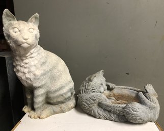 2 Resin Cat Garden Statues