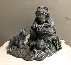 3 Frog Resin Garden Statue