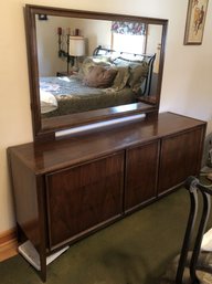 Mid-century Basic Witz Long Dresser W/ Mirror