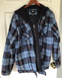 #31 - Men's Berkley Jensen Blue Flannel Jacket - Size L