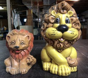 2 Vintage Lion Banks