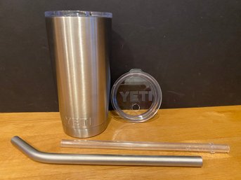 YETI Tall Cup - Two Lids - Two Straws