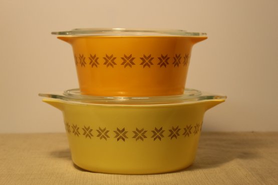 Vintage Pyrex- 'town And Country'