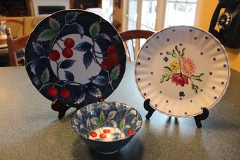 Williams Sonoma Plate And Bowl Paired With Scalloped Edge Hand Painted Plate