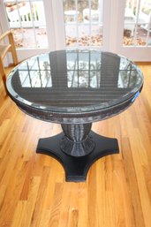 Beautiful Condition & Quality! Thomasville Circular Dark Chocolate Wicker Table With Glass Top