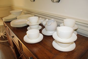 Crate And Barrel Fine Bone China Dish Set