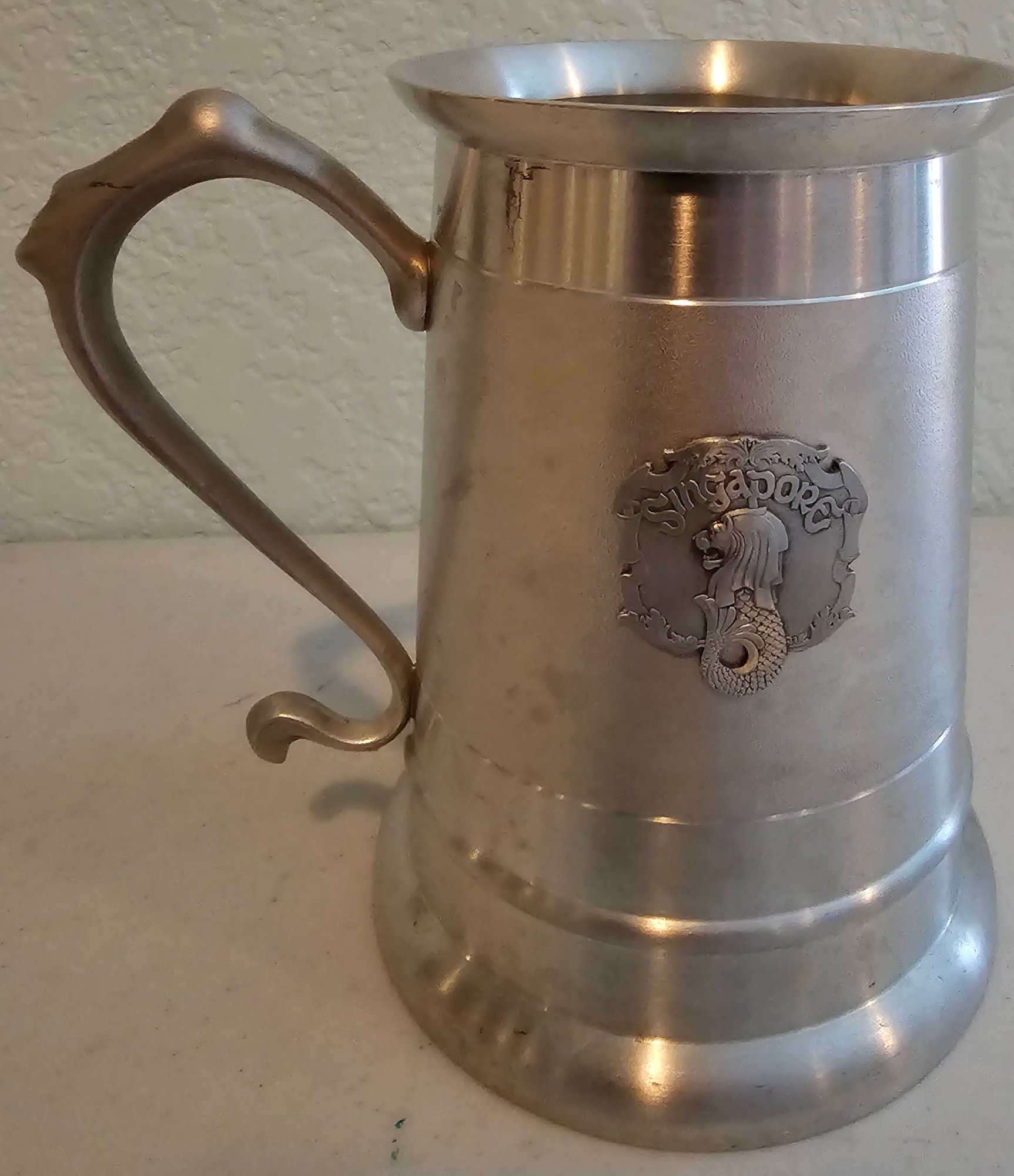 Tumasek Pewter Singapore Mug #13268 | Auctionninja.com