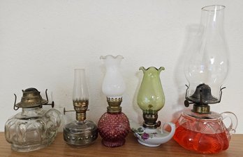 Collection Of 4 Kerosene Oil Lamps & Extra Base Incl Hobnail, Pressed Glass & Variety Of Colored Glass