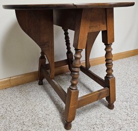 Round Oak Drop Leaf Side Table