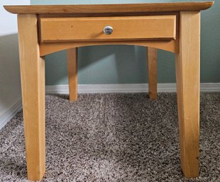 Wooden Side Table With 1 Drawer & Gloss Finish