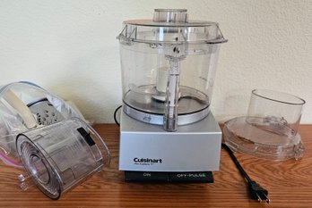 Cuisinart Food Processor Pro Custom 11' With Attachments (tested)