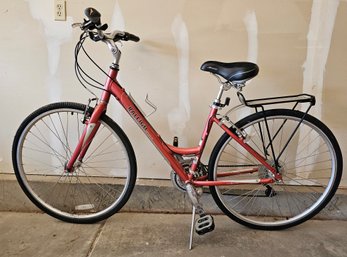 Raleigh Detour 4.4 Bike W 19' Medium Frame With Weimann Double Wall Alum. Alloy Rims & Shimano V-brake Gears