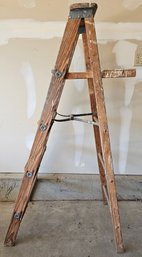 Wooden 5 Foot Ladder