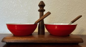 Party Serving Dish With 2 Ceramic Bowls On Wooden Platform