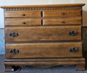 Wooden Chest Of Drawers With 3 Drawers