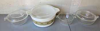 4 Vintage Pyrex Dishes With Glass Lids