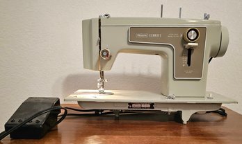 Sears Kenmore Sewing Machine With A Large Amount Of Supplies And Table (tested)