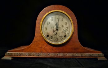 Wooden Chime Mantle Clock Made By Seth Thomas (made In The USA)