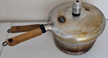 Vintage National Presto Pressure Cooker