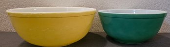 2 Green And Yellow Vintage Pyrex Bowls