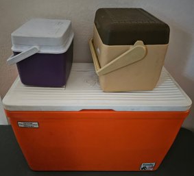 Large Orange 50 Quart Hot And Cold Polyurethane Insulation Cooler With 2 Smaller Coolers (all Vintage)