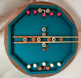 Vintage Bumper Pool, Poker/ Dining Table Comes With 2 Sticks And Balls By Ebonite Corp Billard And Games