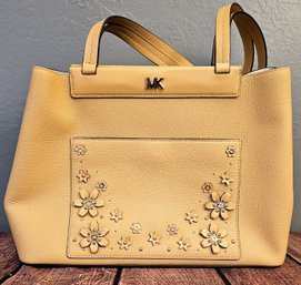 Cute Beige Michael Kors Tote Bag With Magnetic Clasp And Duster