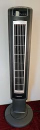 Lasko Oscillating Tower Fan With Base (tested)