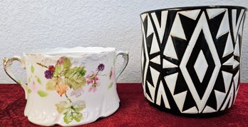 2 Ceramic Pots Incl 1 Black/white Plant Pot & Colorful Floral Pot With Handles