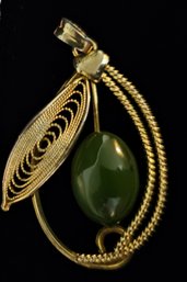 Nephrite Jade 10k Gold Pendant 3g