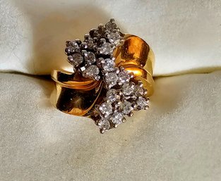 Ladies Yellow Gold (18k) Diamond Cluster Ring .05 Ct Ring Size 5